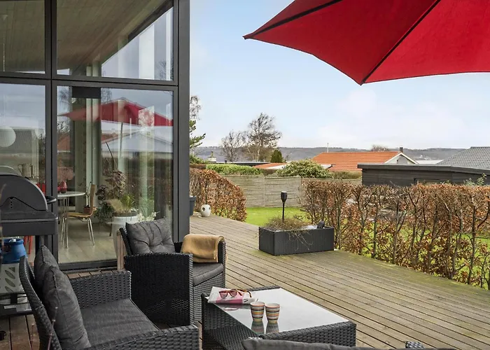 Ferienhaus Cozy In With House Sea View *